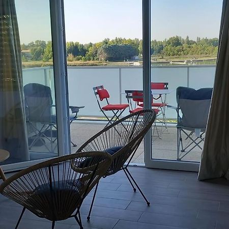 Appartement Climatise Au Coeur De La Provence Lac Et Parcs D'Attractions 10Mn Avignon Монтё Экстерьер фото