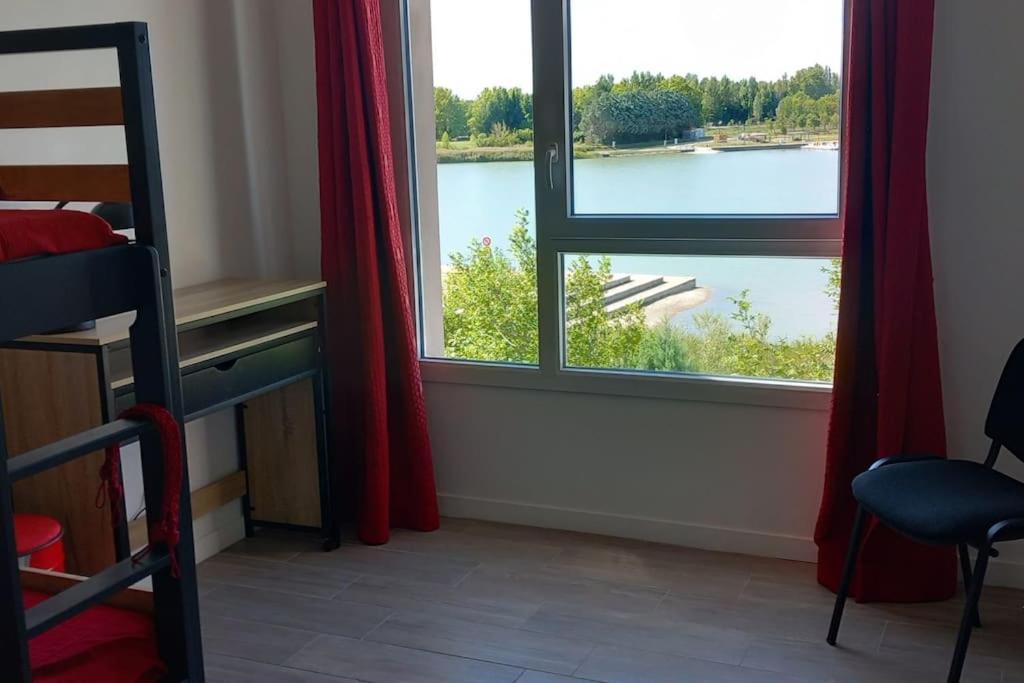 Appartement Climatise Au Coeur De La Provence Lac Et Parcs D'Attractions 10Mn Avignon Монтё Экстерьер фото